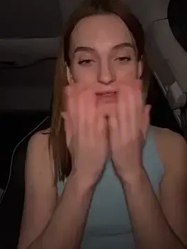 -AngelAri-'s Thumb Image